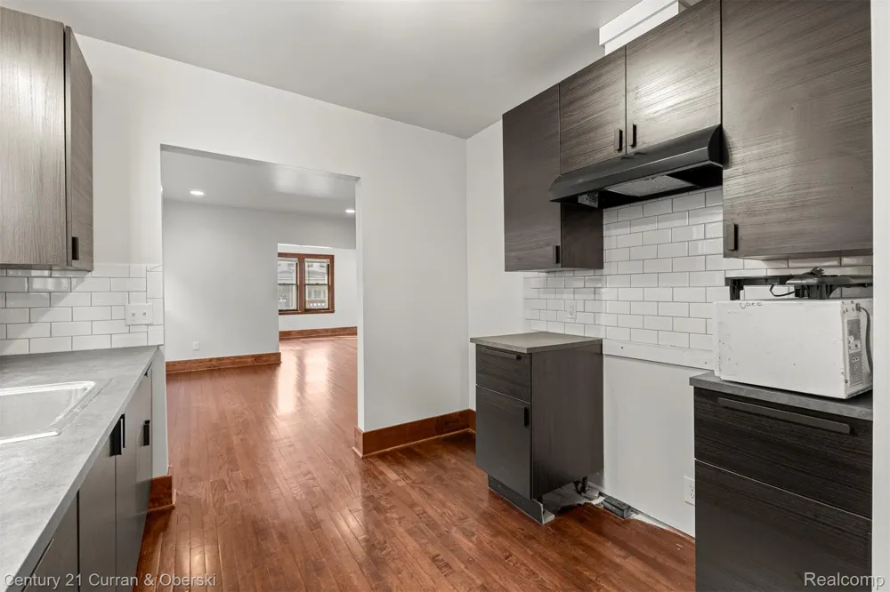 8804 Mason Place Place Detroit City, MI 48209