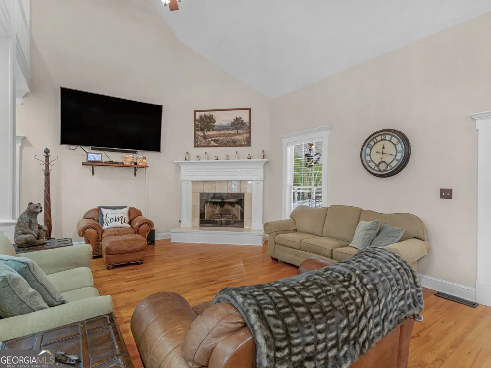445 Patterson RD Griffin, GA 30223