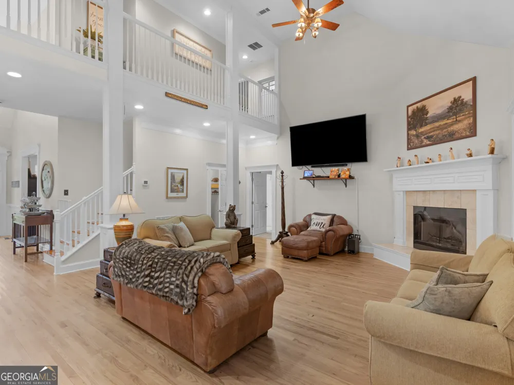 445 Patterson RD Griffin, GA 30223