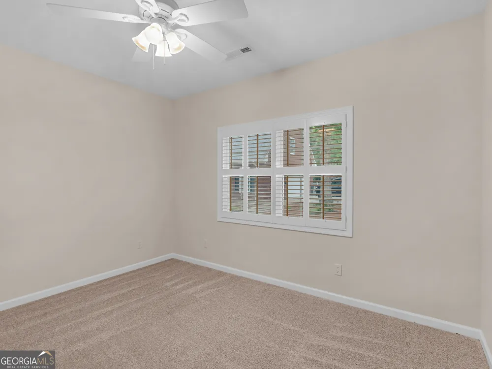 445 Patterson RD Griffin, GA 30223