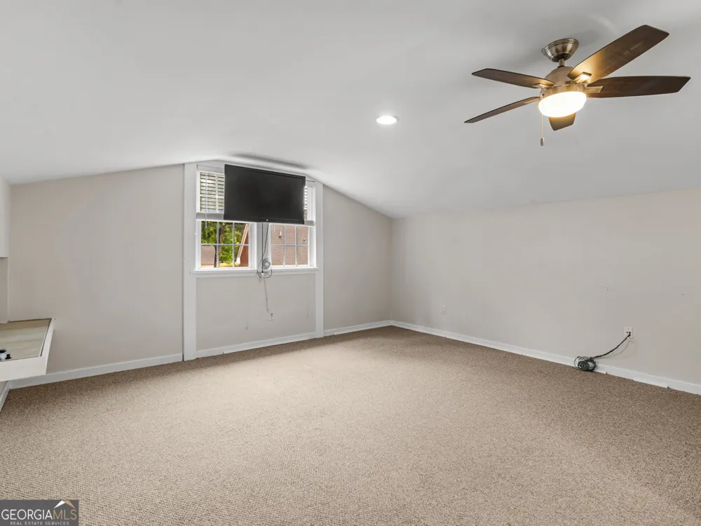 445 Patterson RD Griffin, GA 30223