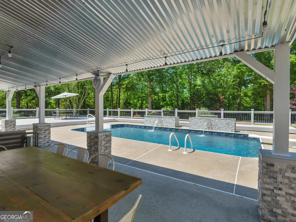 445 Patterson RD Griffin, GA 30223