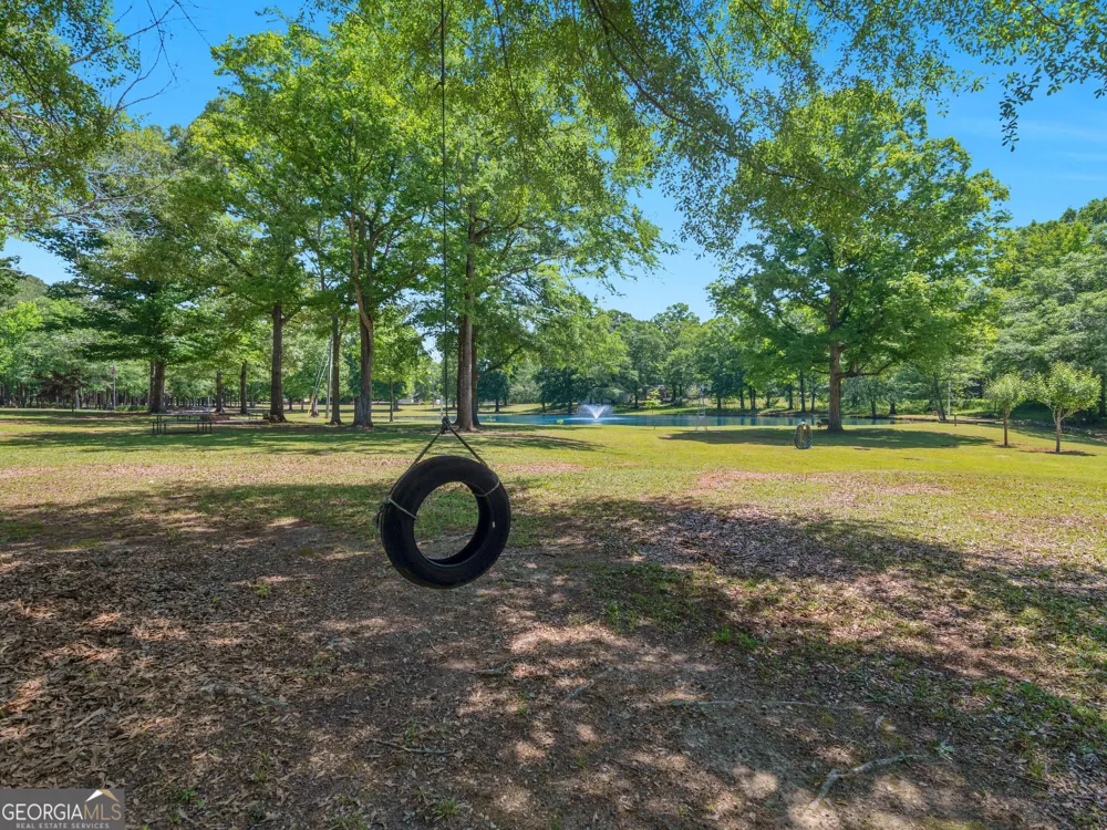 445 Patterson RD Griffin, GA 30223