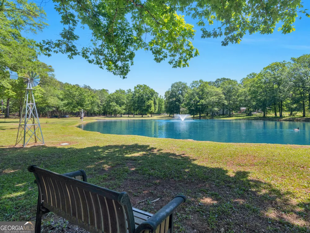 445 Patterson RD Griffin, GA 30223
