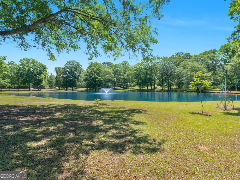 445 Patterson RD Griffin, GA 30223