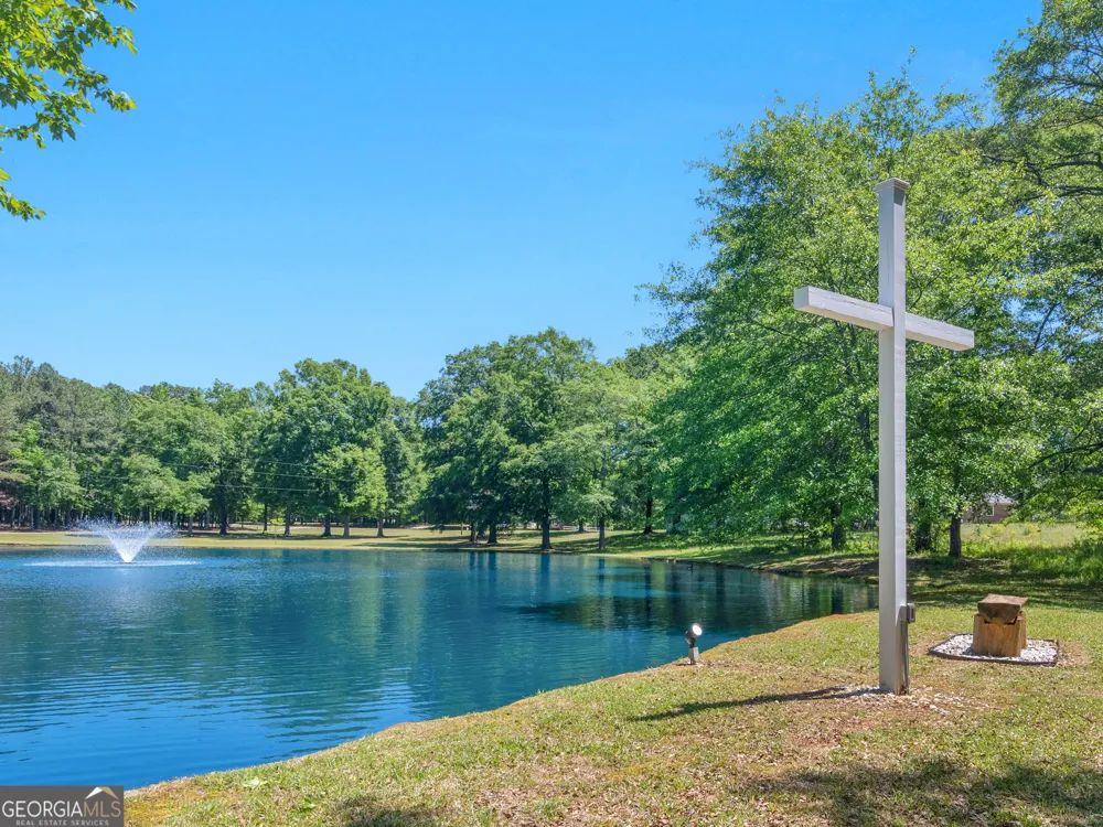 445 Patterson RD Griffin, GA 30223
