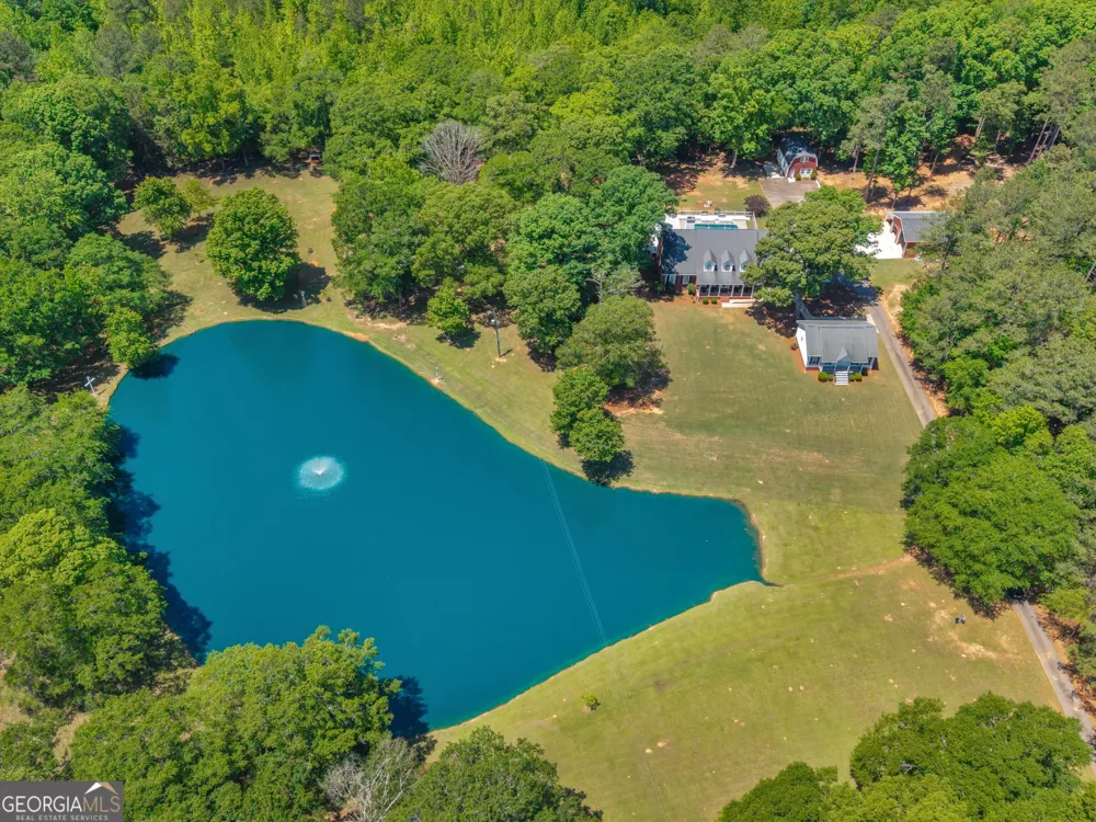 445 Patterson RD Griffin, GA 30223