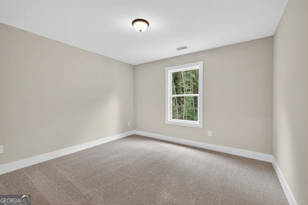 143 Wards Creek RD Toccoa, GA 30577