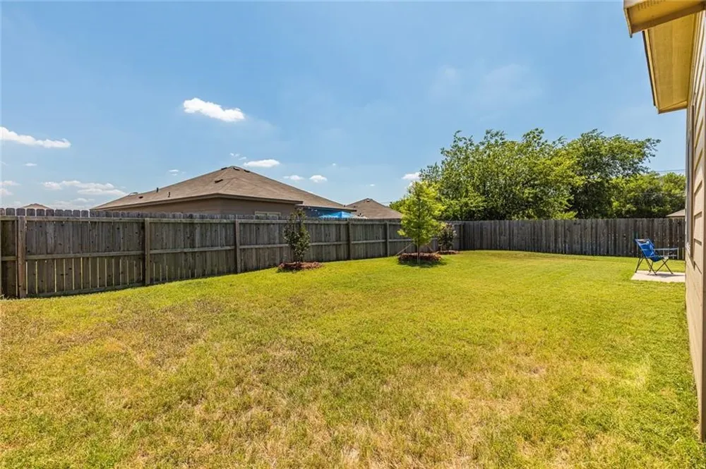 8125 Bridgepointe Drive Temple, TX 76502
