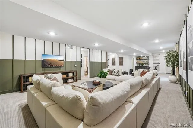 16009 Wingrider Point Parker, CO 80134