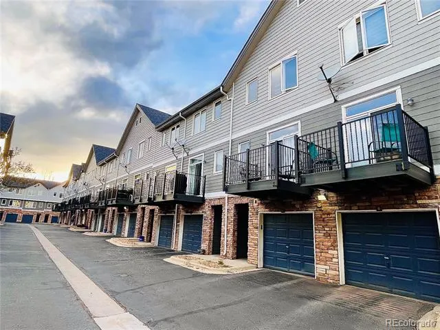 2951 Riverwalk Circle Littleton, CO 80123