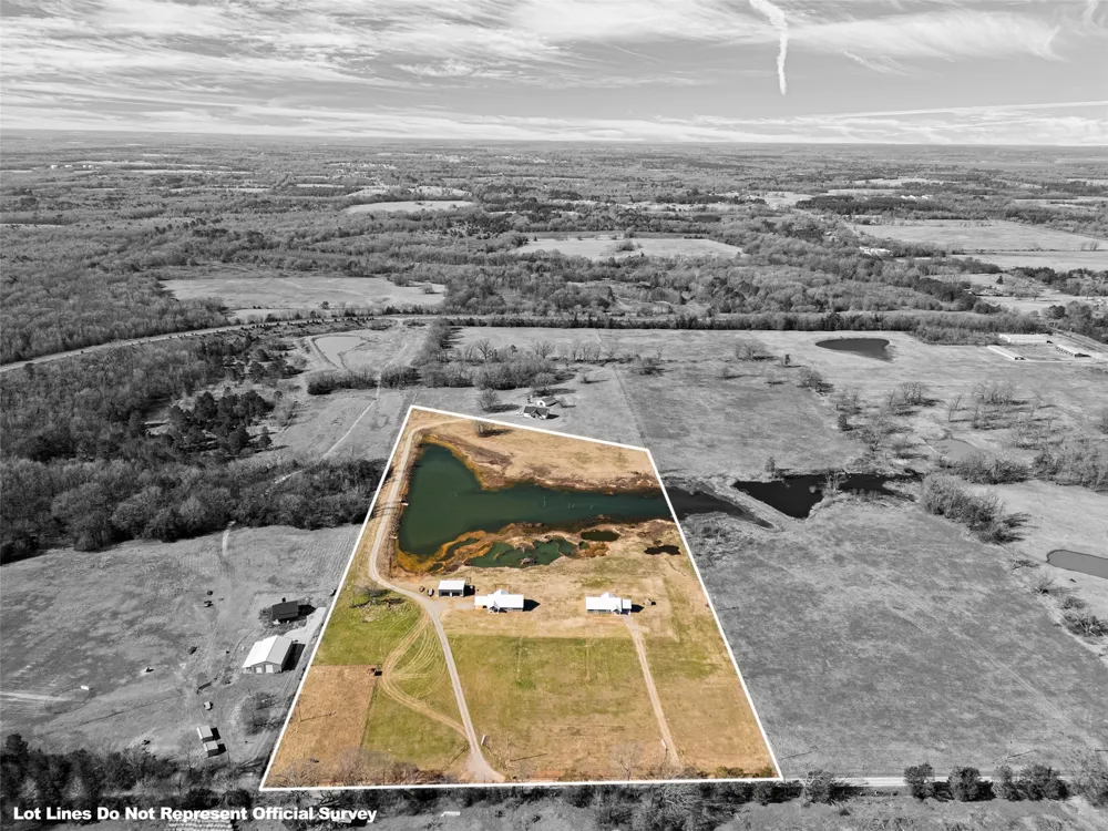349 COUNTY RD 3104 Pittsburg, TX 75686