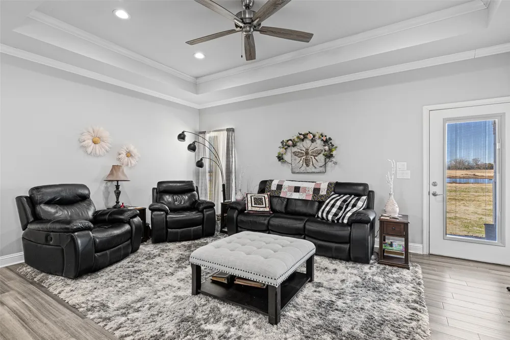 349 COUNTY RD 3104 Pittsburg, TX 75686
