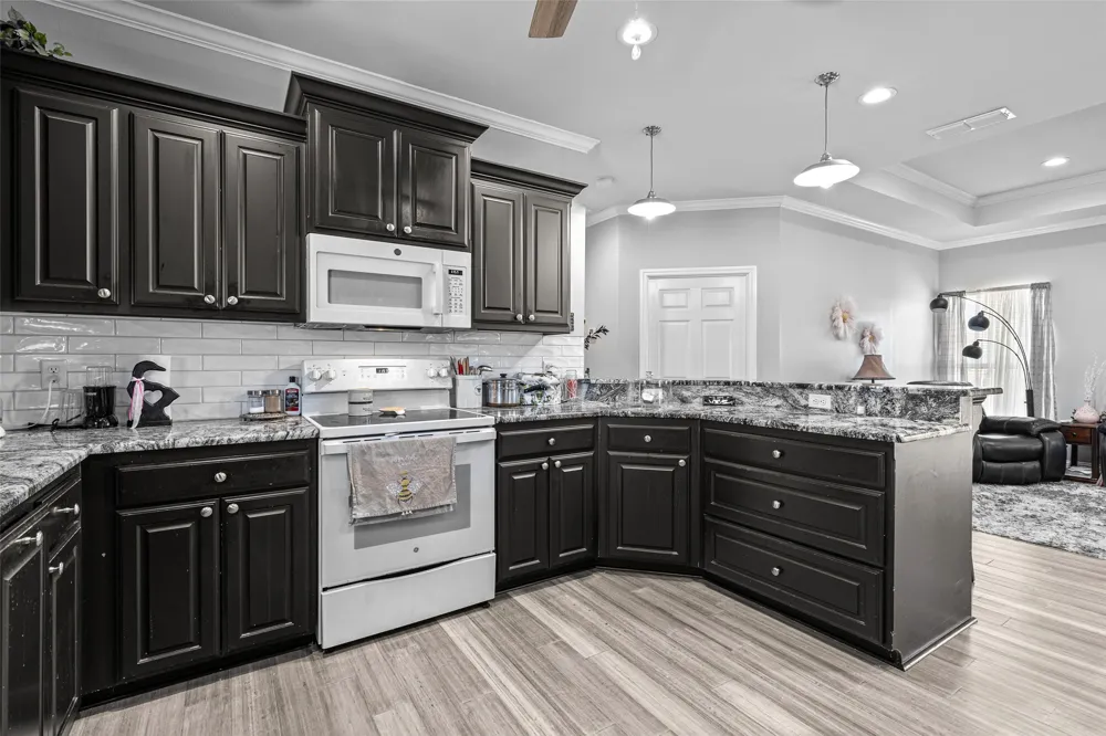 349 COUNTY RD 3104 Pittsburg, TX 75686
