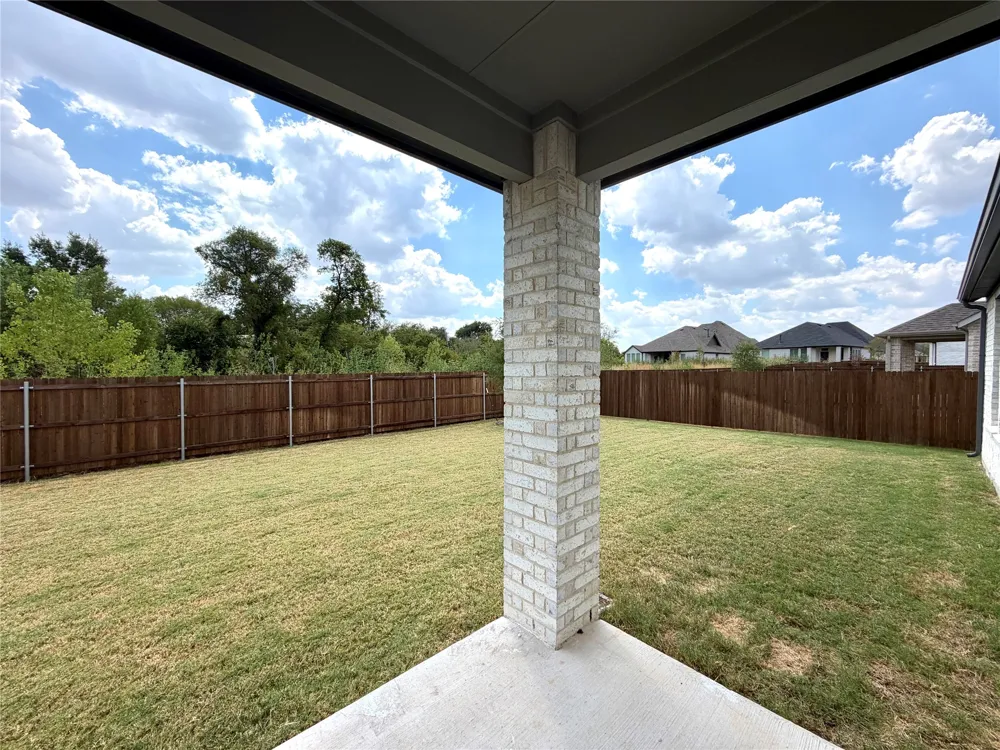588 Moonrise Waxahachie, TX 75165