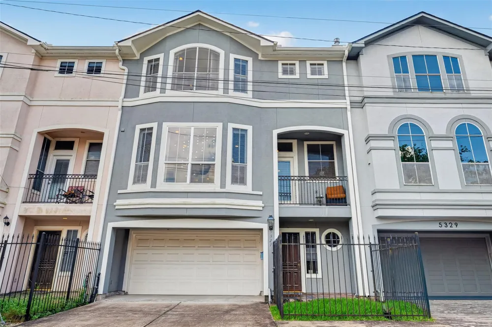 5327 Floyd Street Houston, TX 77007