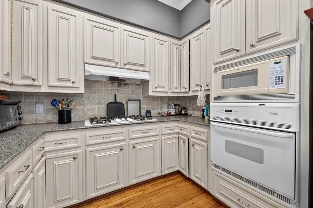 5327 Floyd Street Houston, TX 77007