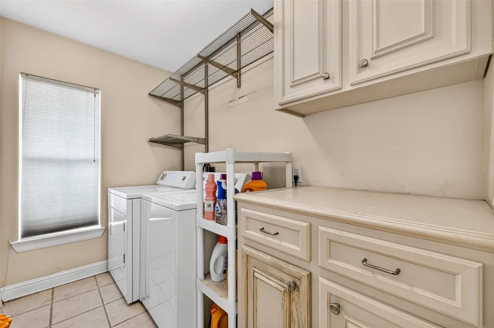 5327 Floyd Street Houston, TX 77007