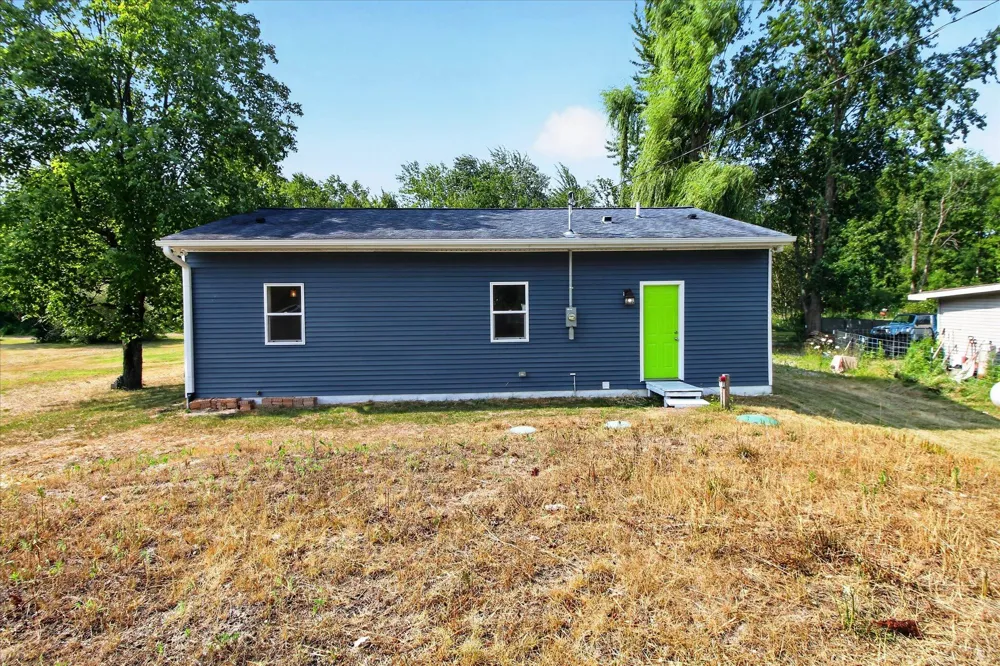 8048 17 Mile Road Rodney, MI 49342