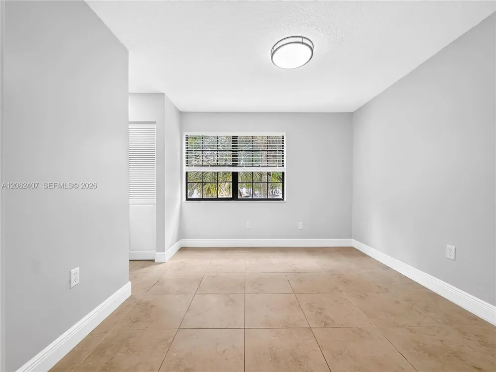 10505 SW 153rd Ct #6 Miami, FL 33196