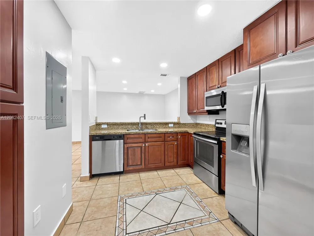 10505 SW 153rd Ct #6 Miami, FL 33196