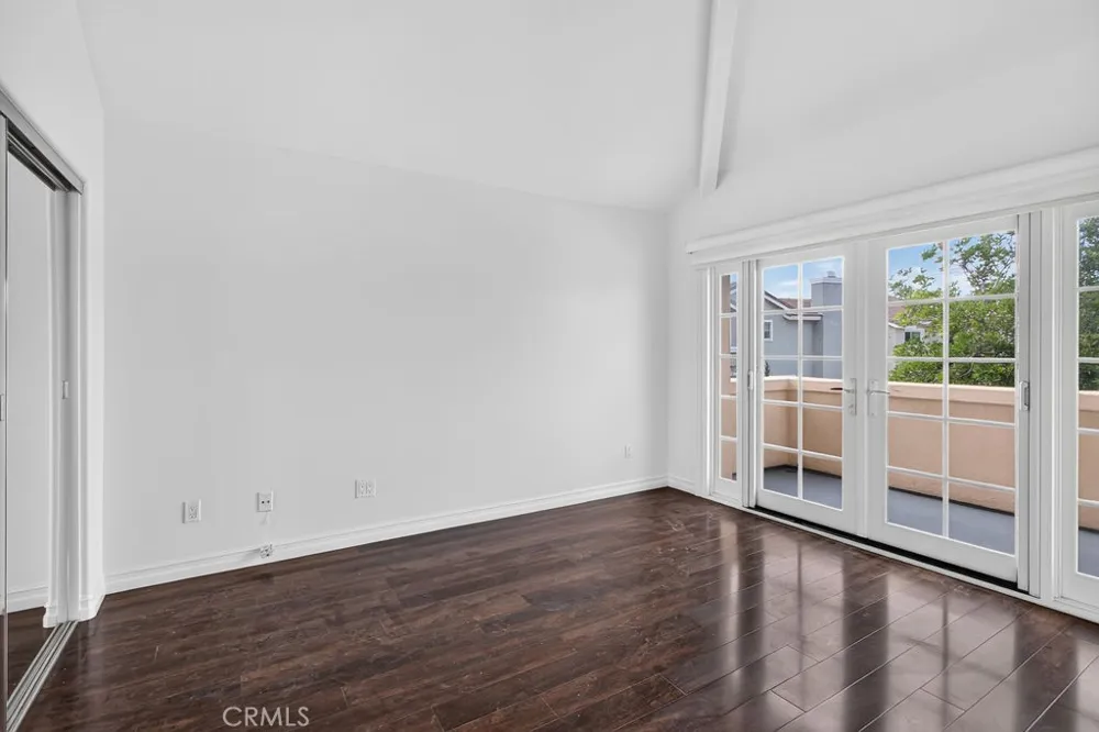 1 Bayporte Irvine, CA 92614
