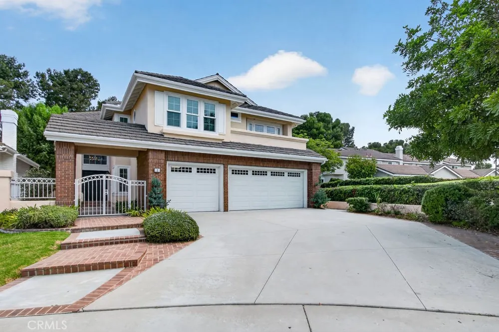 1 Bayporte Irvine, CA 92614