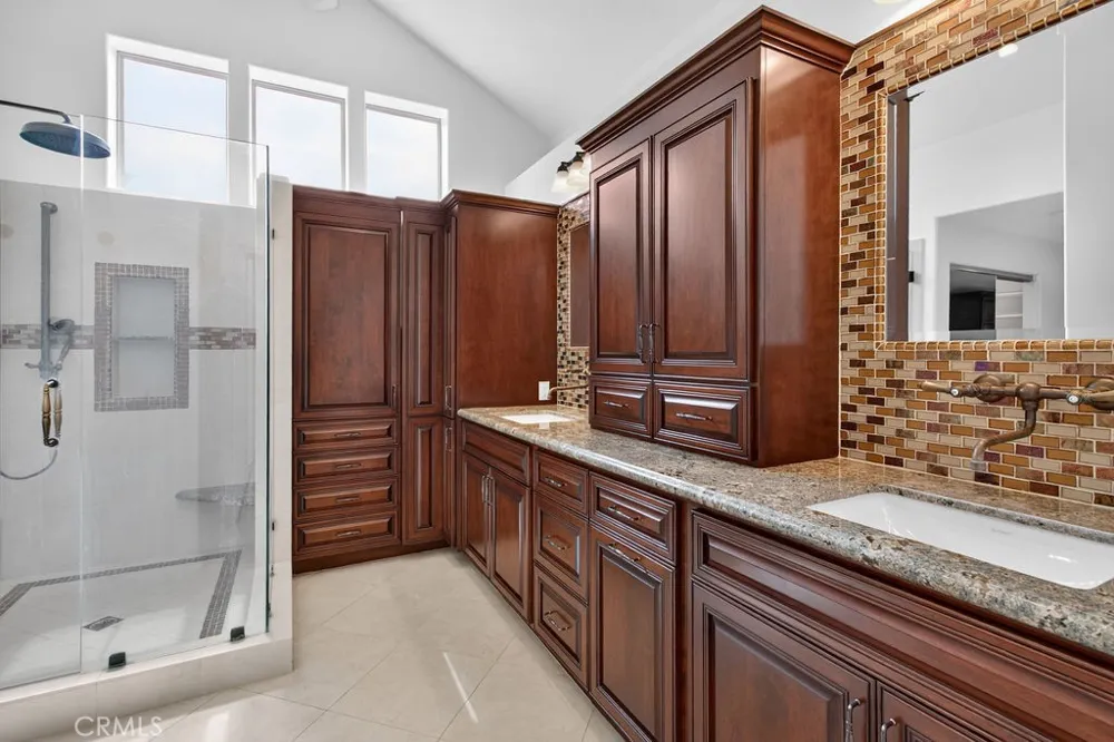 1 Bayporte Irvine, CA 92614