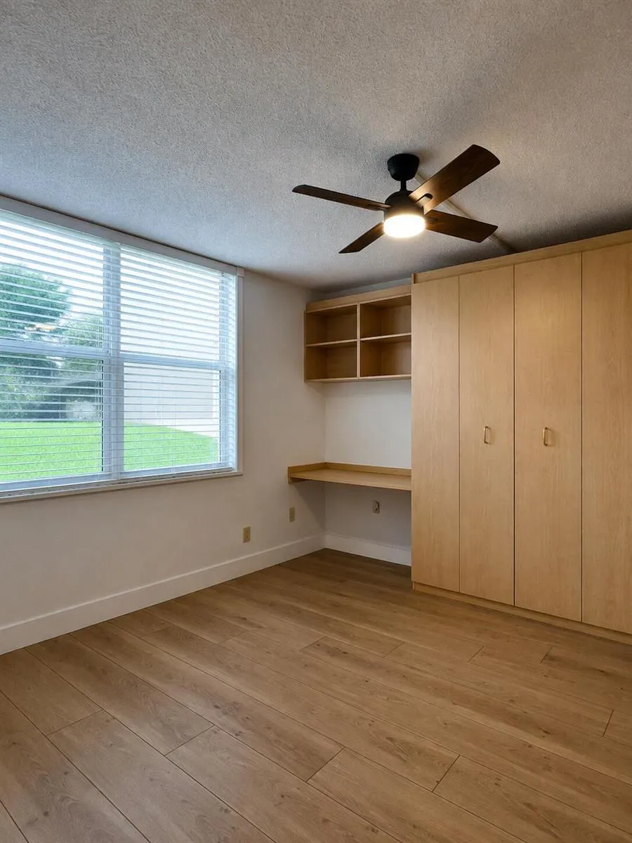9480 Tangerine Place #102 Davie, FL 33324