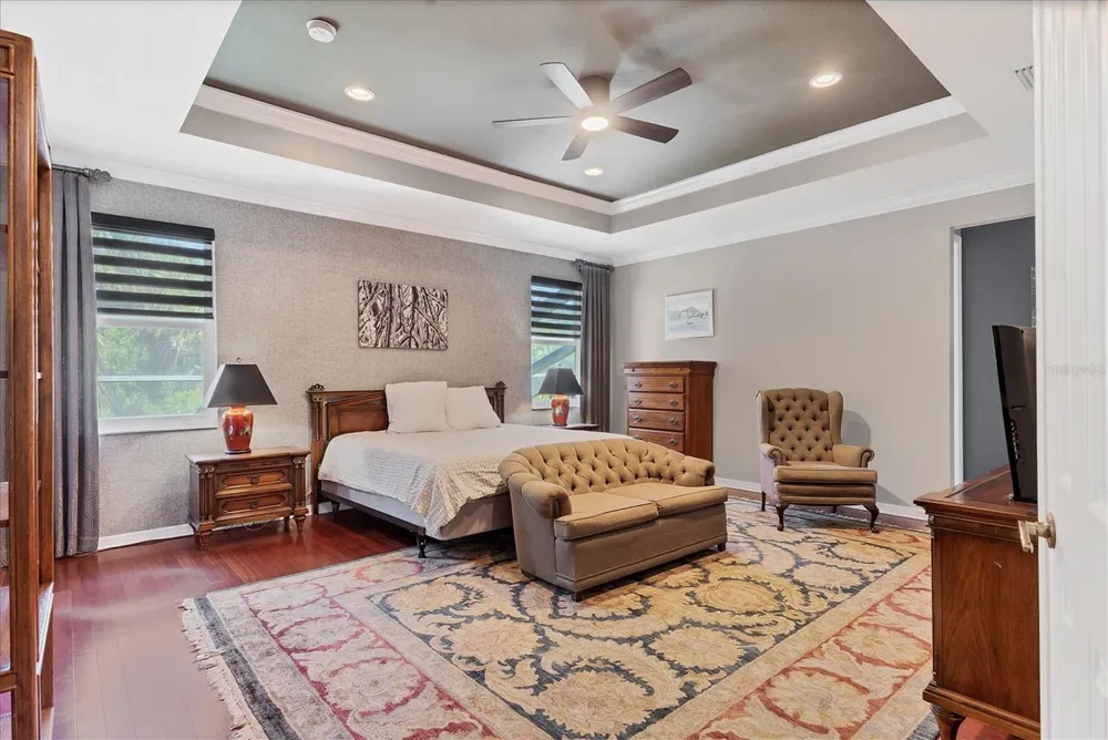 6539 37TH STREET E Sarasota, FL 34243