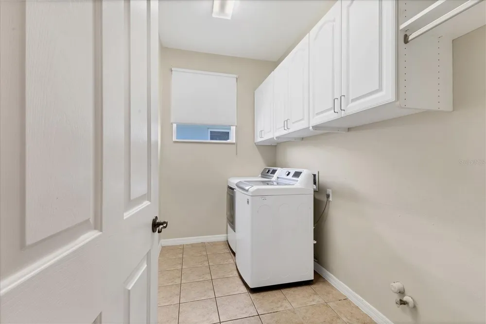 6539 37TH STREET E Sarasota, FL 34243