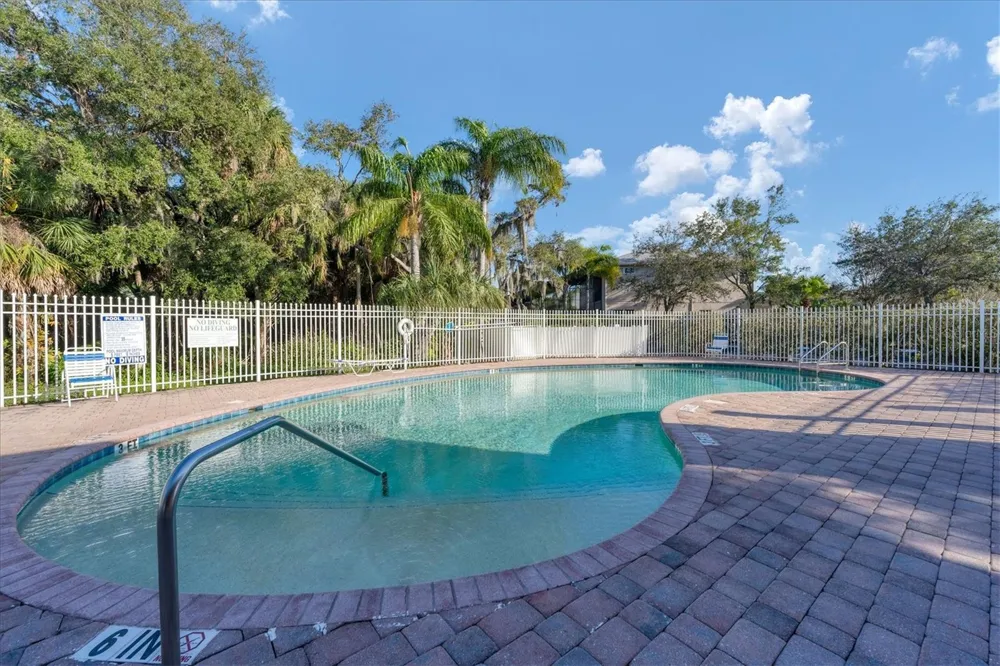 6539 37TH STREET E Sarasota, FL 34243