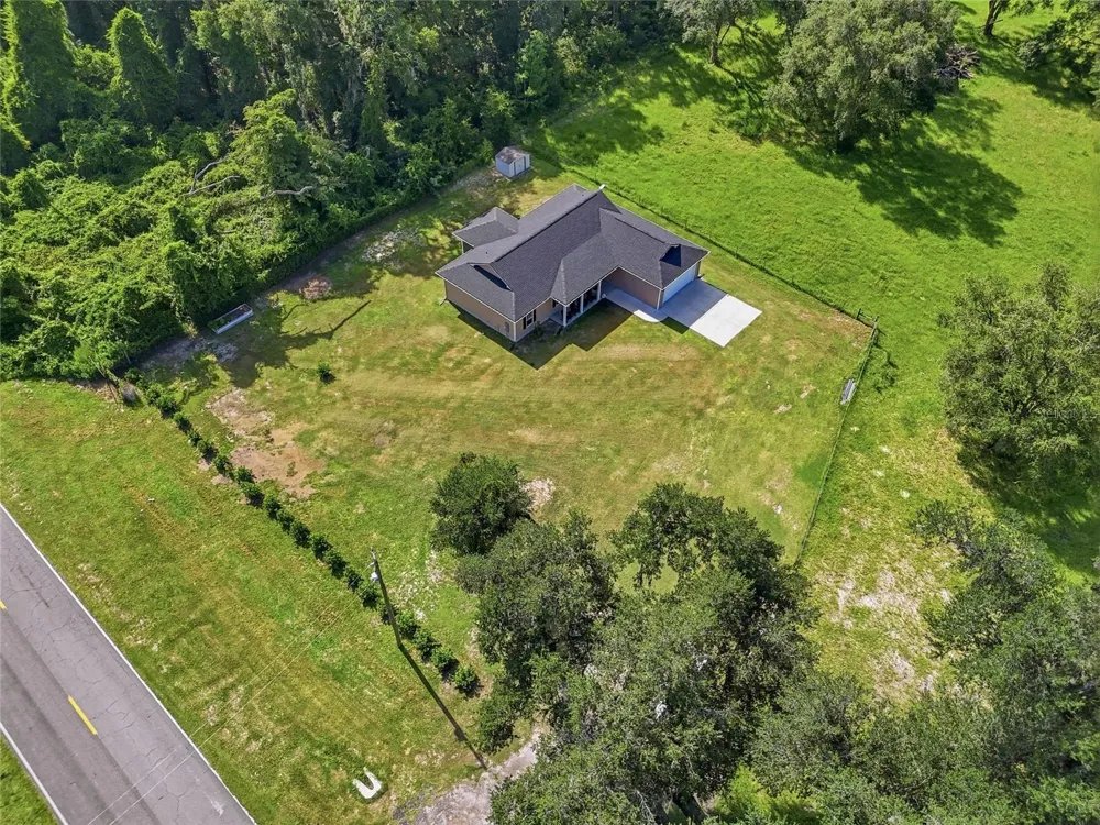 5766 SW COUNTY ROAD 18 Fort White, FL 32038