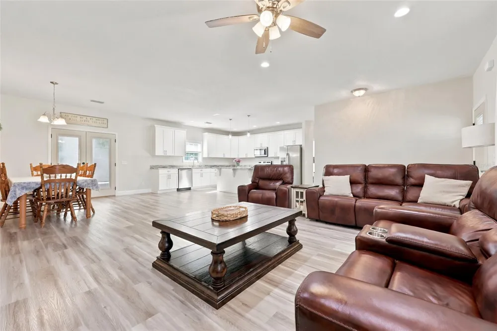 5766 SW COUNTY ROAD 18 Fort White, FL 32038