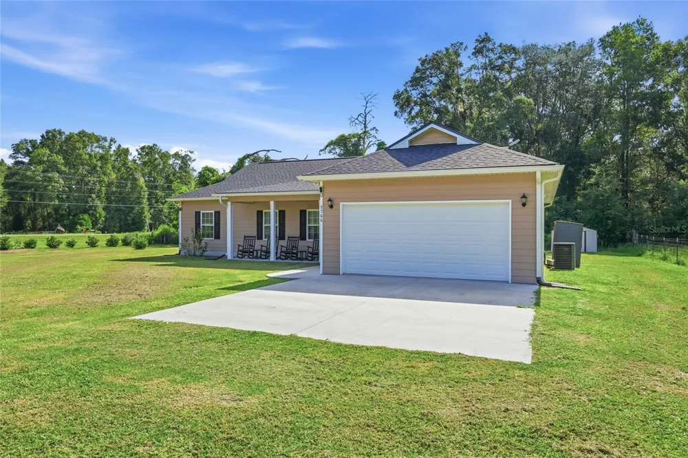 5766 SW COUNTY ROAD 18 Fort White, FL 32038