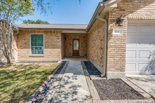 114 CIBOLO BASIN DR Boerne, TX 78006