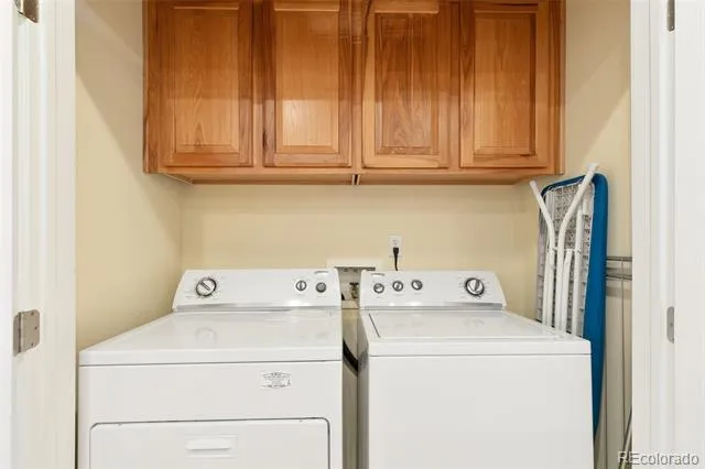 2060 Cheyenne Summer View Colorado Springs, CO 80904