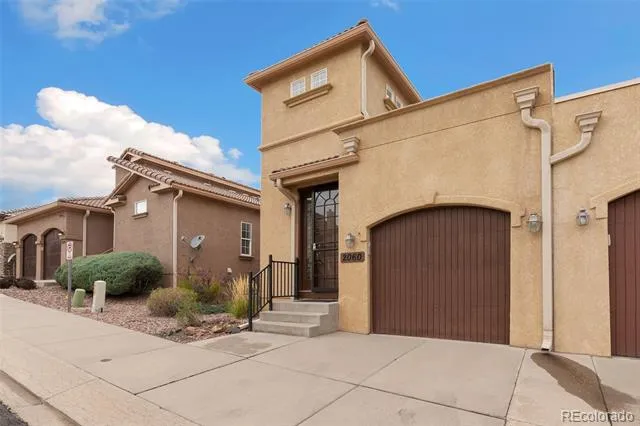 2060 Cheyenne Summer View Colorado Springs, CO 80904