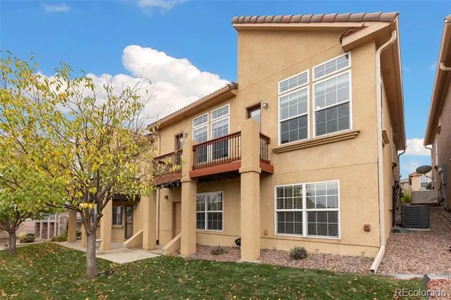 2060 Cheyenne Summer View Colorado Springs, CO 80904