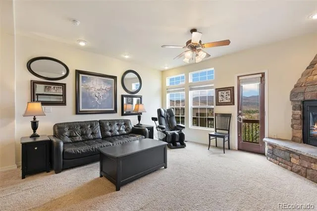 2060 Cheyenne Summer View Colorado Springs, CO 80904