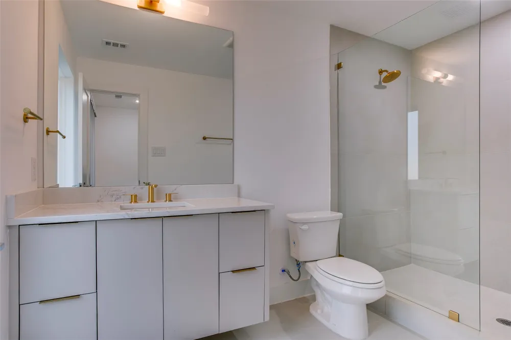 2313 S Vernon Avenue Dallas, TX 75224