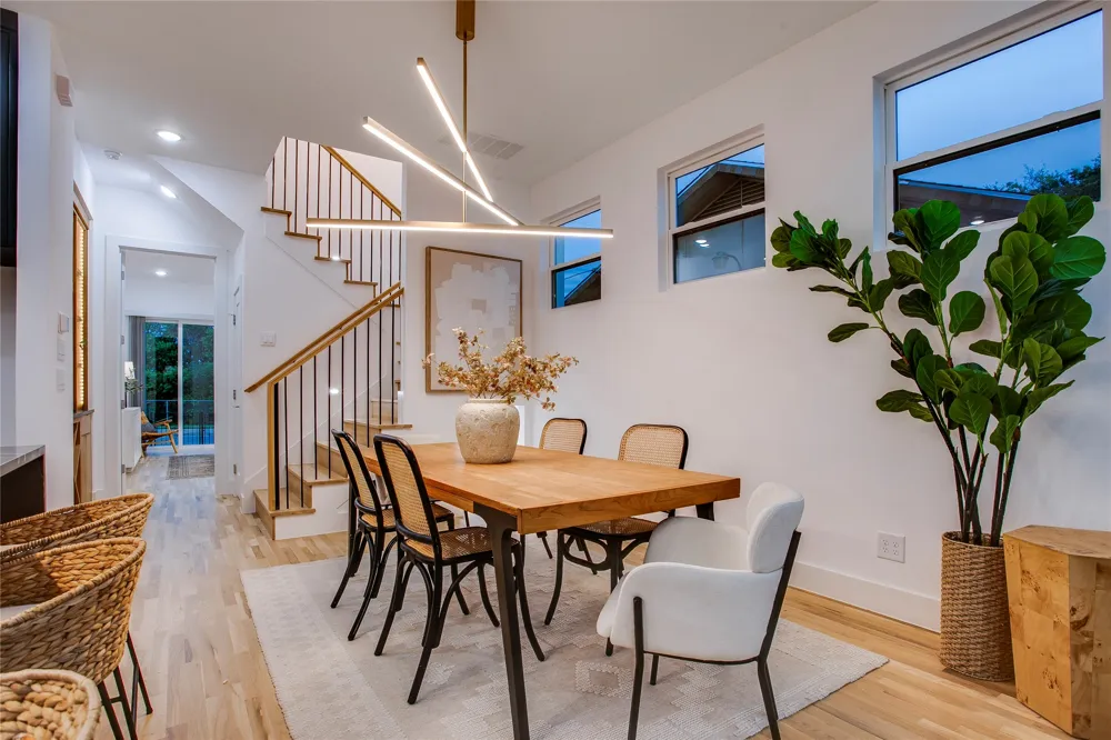 2313 S Vernon Avenue Dallas, TX 75224