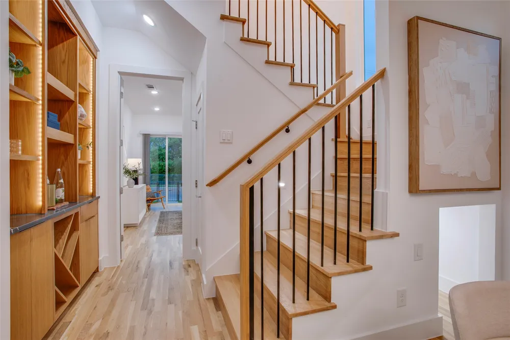 2313 S Vernon Avenue Dallas, TX 75224