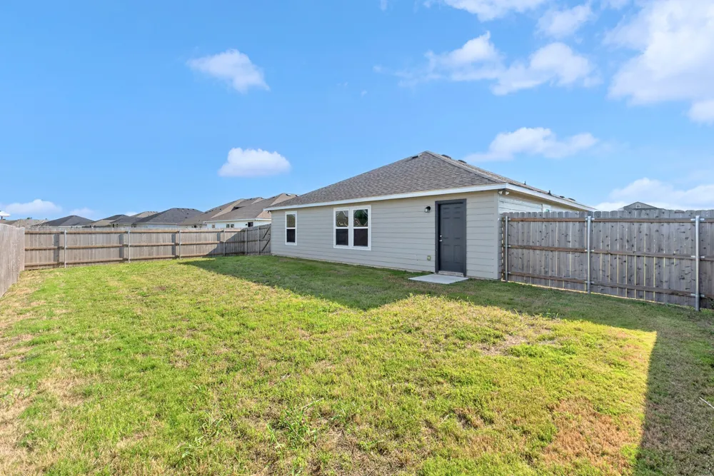 935 Antelope Trail Temple, TX 76504