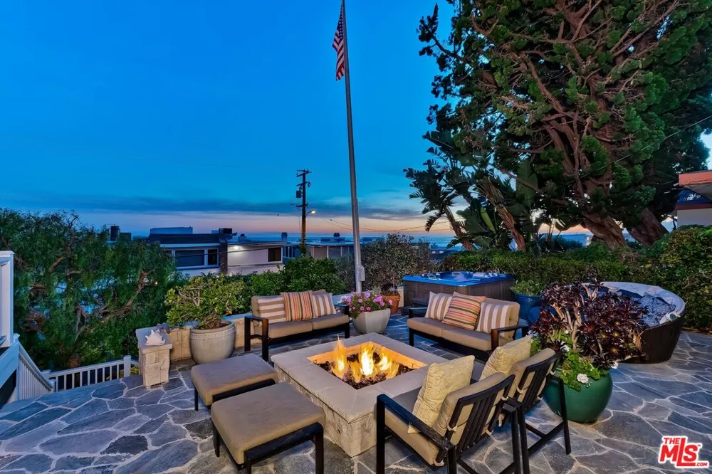 25129 MALIBU ROAD Malibu, CA 90265