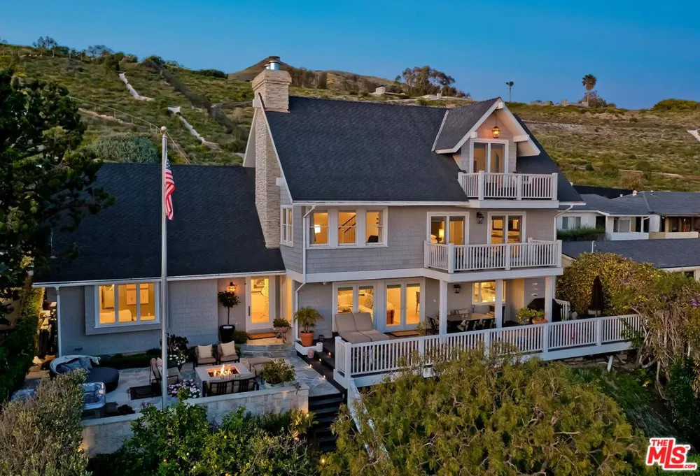 25129 MALIBU ROAD Malibu, CA 90265