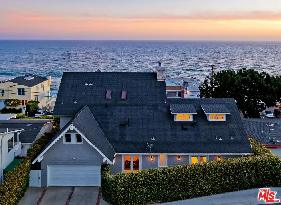 25129 MALIBU ROAD Malibu, CA 90265