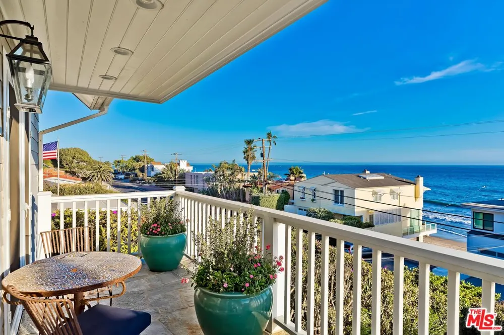 25129 MALIBU ROAD Malibu, CA 90265