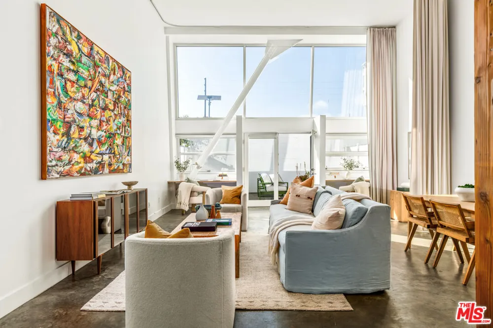 615 Hampton Drive Venice, CA 90291