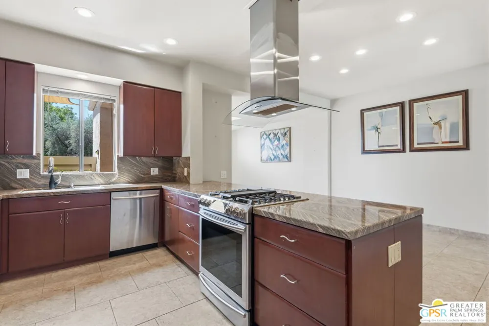 143 Desert West Drive Rancho Mirage, CA 92270